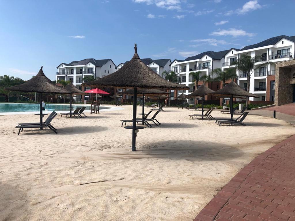 The Blyde Crystal Lagoon Riverwalk Estate Pretoria-Noord Esterno foto