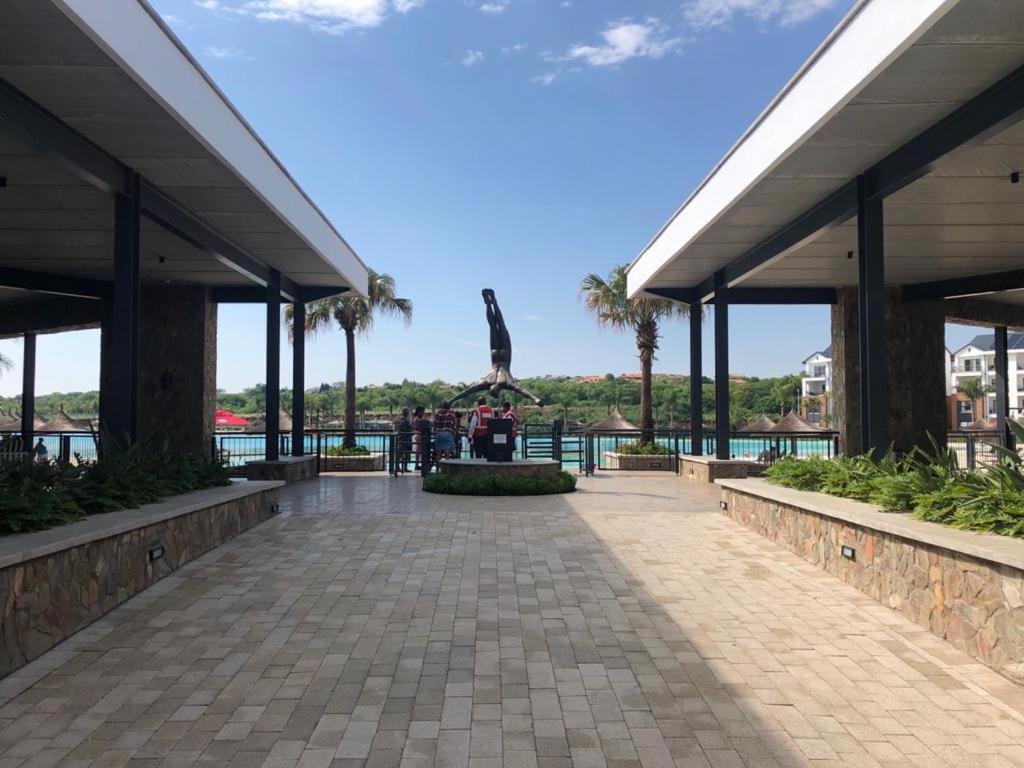 The Blyde Crystal Lagoon Riverwalk Estate Pretoria-Noord Esterno foto