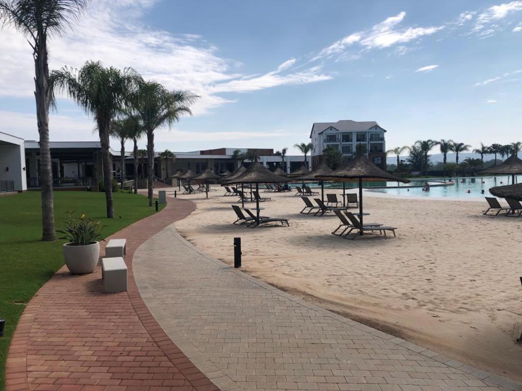 The Blyde Crystal Lagoon Riverwalk Estate Pretoria-Noord Esterno foto