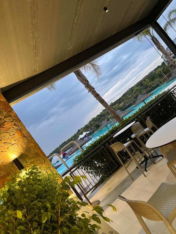 The Blyde Crystal Lagoon Riverwalk Estate Pretoria-Noord Esterno foto