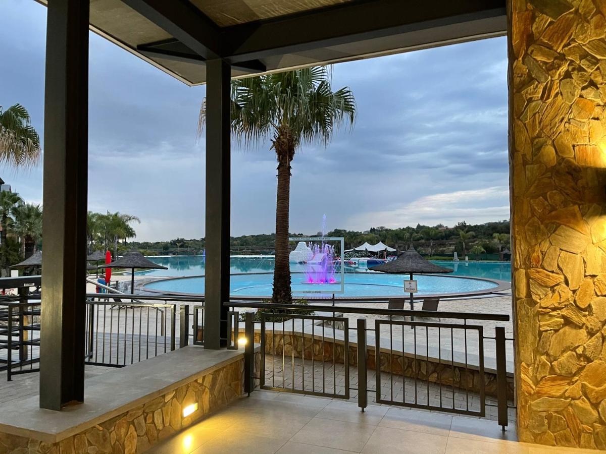 The Blyde Crystal Lagoon Riverwalk Estate Pretoria-Noord Esterno foto